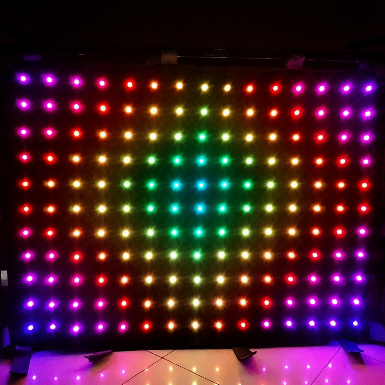 پرده LED ال ای دی فول کالر برنامه خور ایرانی تراکم بالا